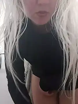 Mllesha74000 online show from 02-07-25, 01:01