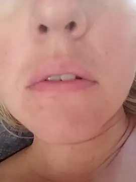 Mllesha74000 online show from 10-01-25, 02:34