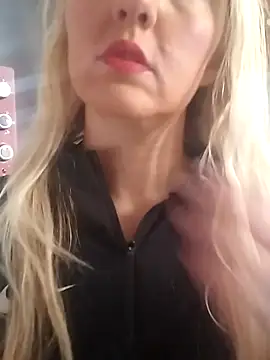 Mllesha74000 online show from 11-26-25, 02:18