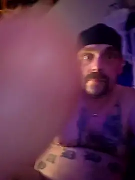 canadacockinme online show from 11-25-25, 01:38