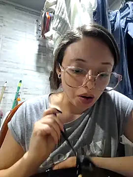 linda-schmidt online show from 10-10-25, 09:47