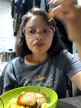 linda-schmidt online show from 11-19-25, 12:10