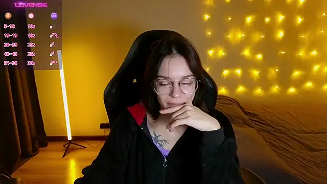 Snapshot of alyssa_sweet chatting on 12-02-24, 03:47 alyssa sweet online show from 12-02-24, 03:47