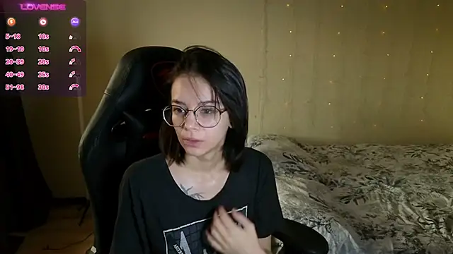 Snapshot of alyssa_sweet chatting on 12-06-24, 04:14 alyssa sweet online show from 12-06-24, 04:14