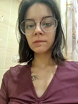 Snapshot of alyssa_sweet chatting on 12-12-24, 07:04 alyssa sweet online show from 12-12-24, 07:04