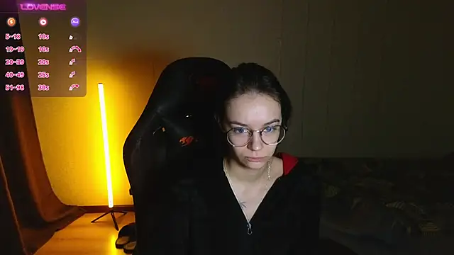 Snapshot of alyssa_sweet chatting on 01-21-25, 01:08 alyssa sweet online show from 01-21-25, 01:08