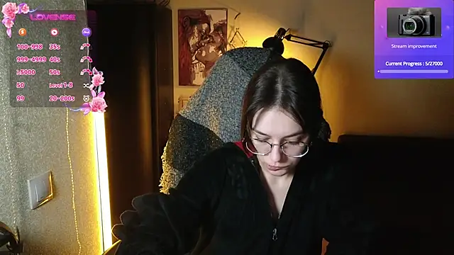 Snapshot of alyssa_sweet chatting on 03-04-25, 02:27 alyssa sweet online show from 03-04-25, 02:27