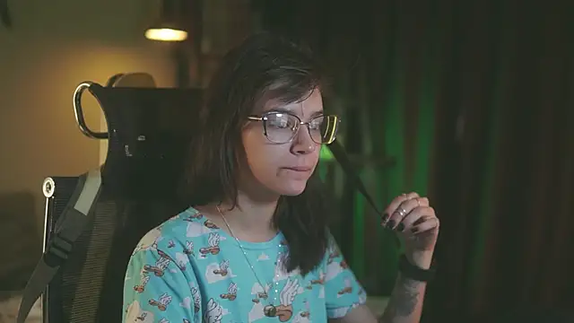 Snapshot of alyssa_sweet chatting on 10-02-25, 04:08 alyssa sweet online show from 10-02-25, 04:08