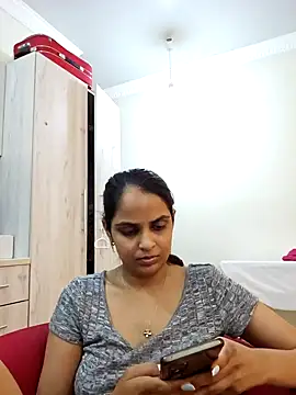 Snapshot of DirtySnowball69 chatting on 12-06-24, 05:33 DirtySnowball69 online show from 12-06-24, 05:33