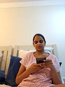 Snapshot of DirtySnowball69 chatting on 12-17-24, 04:00 DirtySnowball69 online show from 12-17-24, 04:00