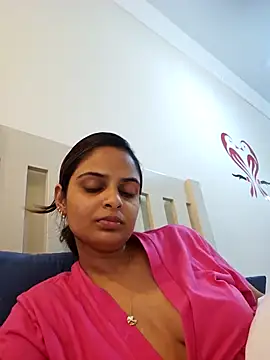 Snapshot of DirtySnowball69 chatting on 02-05-25, 02:16 DirtySnowball69 online show from 02-05-25, 02:16