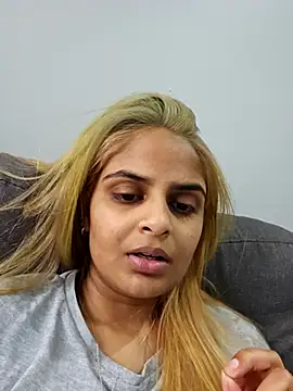 Snapshot of DirtySnowball69 chatting on 09-13-25, 01:11 DirtySnowball69 online show from 09-13-25, 01:11