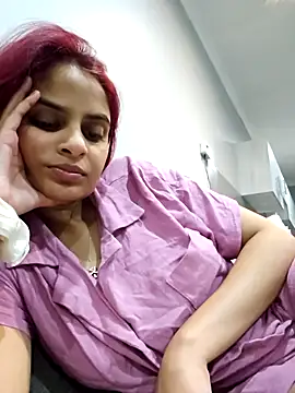 Snapshot of DirtySnowball69 chatting on 10-10-25, 05:45 DirtySnowball69 online show from 10-10-25, 05:45