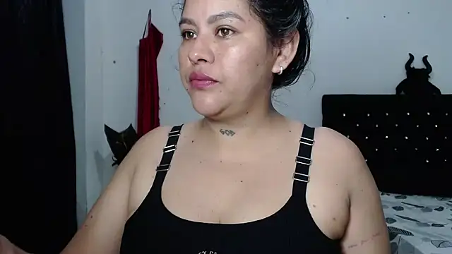 venuz mendoza20 online show from 11-12-25, 01:22