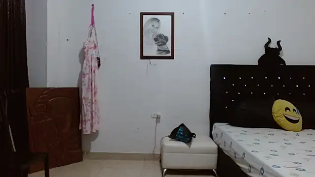 venuz mendoza20 online show from 04-21-26, 02:01