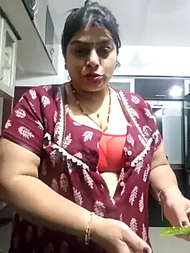 Snapshot of tarivishu23 chatting on 01-16-25, 05:01 tarivishu23 online show from 01-16-25, 05:01