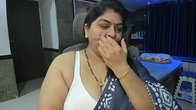 Snapshot of tarivishu23 chatting on 03-12-25, 12:42 tarivishu23 online show from 03-12-25, 12:42