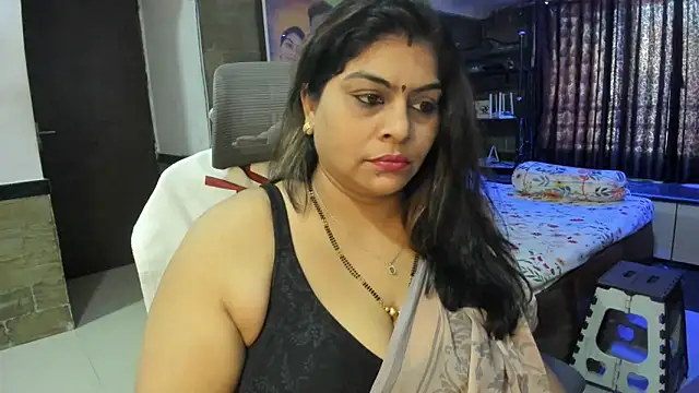 Snapshot of tarivishu23 chatting on 03-17-25, 04:40 tarivishu23 online show from 03-17-25, 04:40
