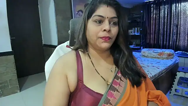 Snapshot of tarivishu23 chatting on 03-17-25, 12:25 tarivishu23 online show from 03-17-25, 12:25