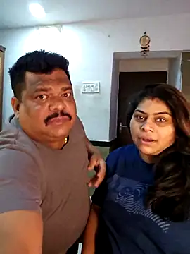 Snapshot of tarivishu23 chatting on 03-19-25, 12:23 tarivishu23 online show from 03-19-25, 12:23