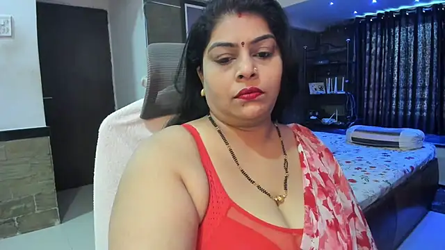 Snapshot of tarivishu23 chatting on 09-13-25, 02:00 tarivishu23 online show from 09-13-25, 02:00