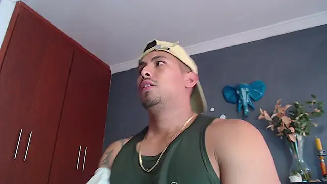 geirge teacherxx online show from 12-13-24, 08:15