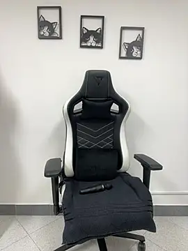 Snapshot of KellyBrooklyn_ chatting on 02-20-25, 12:52 KellyBrooklyn online show from 02-20-25, 12:52