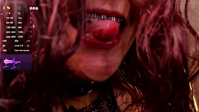 Snapshot of deepthroatlatina chatting on 02-13-25, 07:56 deepthroatlatina online show from 02-13-25, 07:56