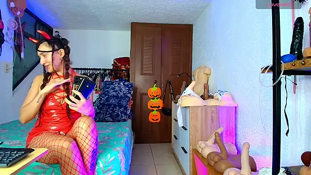 Snapshot of deepthroatlatina chatting on 10-08-25, 03:04 deepthroatlatina online show from 10-08-25, 03:04