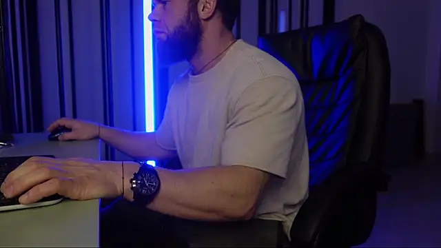 Tommy Burnz online show from 01-10-25, 02:46