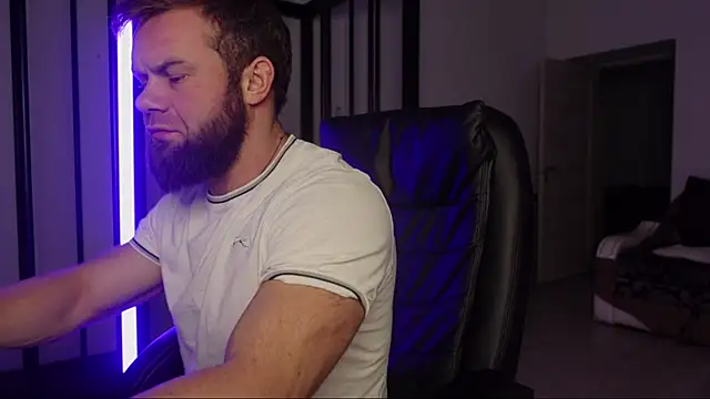 Tommy Burnz online show from 01-11-25, 03:34