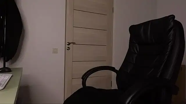 Tommy Burnz online show from 01-15-25, 04:15