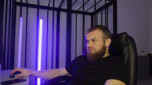 Tommy Burnz online show from 01-25-25, 09:47