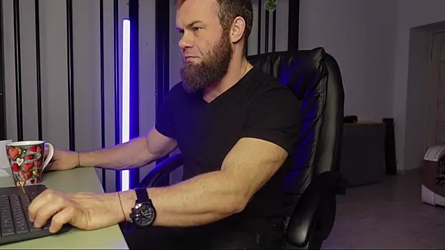 Tommy Burnz online show from 02-13-25, 02:45