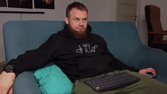 Tommy Burnz online show from 03-19-25, 05:06