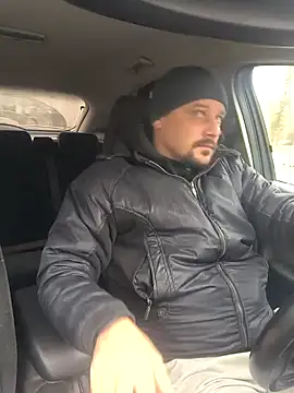 Snapshot of DanielOhCool chatting on 12-02-24, 10:07 DanielOhCool online show from 12-02-24, 10:07