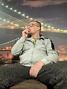 Snapshot of DanielOhCool chatting on 03-02-25, 07:34 DanielOhCool online show from 03-02-25, 07:34