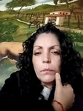 mijal queen online show from 12-29-24, 08:26