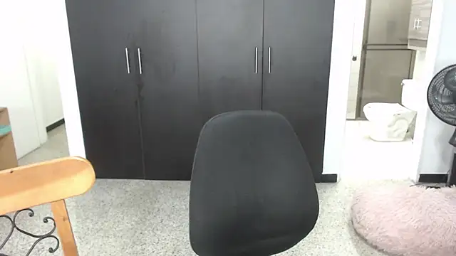 mijal queen online show from 03-13-25, 02:49