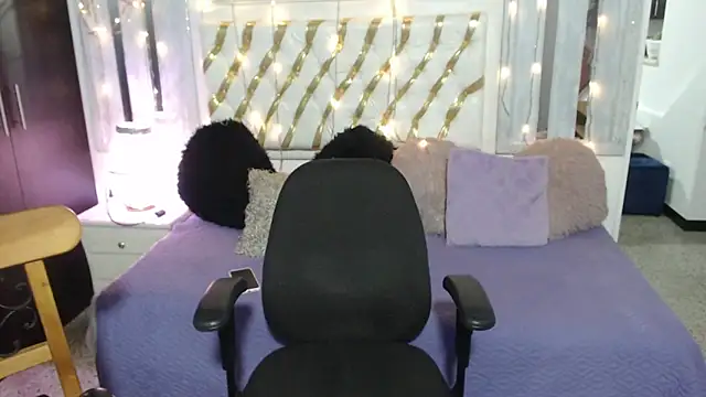 mijal queen online show from 03-14-25, 05:48