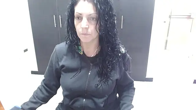 mijal queen online show from 09-27-25, 02:38