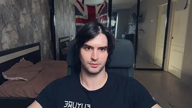 Snapshot of keanu_reevez chatting on 10-16-25, 01:56 keanu reevez online show from 10-16-25, 01:56