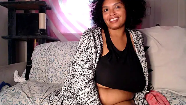 TasteeKitty online show from 10-04-25, 07:23