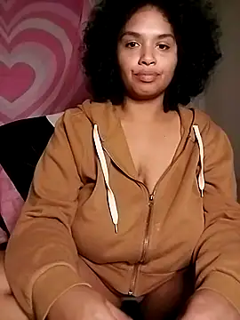 TasteeKitty online show from 11-13-25, 07:07