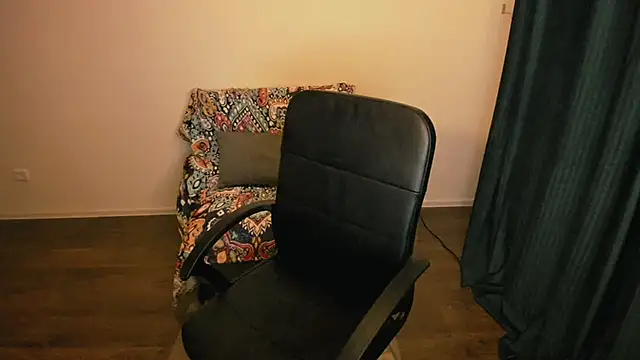 Angelaroberti3 online show from 03-08-26, 07:50