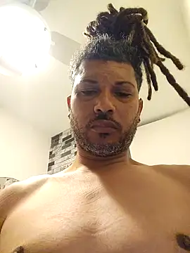 Snapshot of tropikboy chatting on 01-23-25, 09:50 tropikboy online show from 01-23-25, 09:50