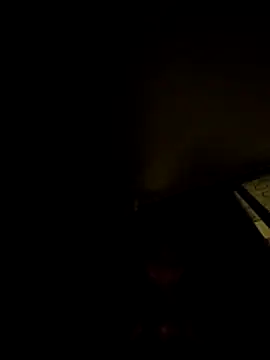 Snapshot of tropikboy chatting on 11-08-25, 12:44 tropikboy online show from 11-08-25, 12:44