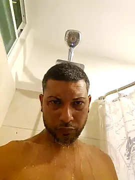 Snapshot of tropikboy chatting on 02-09-26, 12:47 tropikboy online show from 02-09-26, 12:47