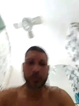 Snapshot of tropikboy chatting on 02-14-26, 01:19 tropikboy online show from 02-14-26, 01:19