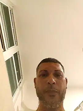 Snapshot of tropikboy chatting on 02-21-26, 02:23 tropikboy online show from 02-21-26, 02:23